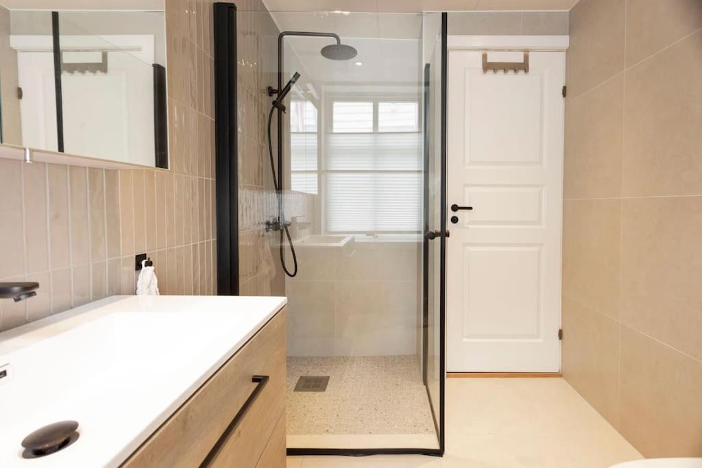 New! Modern Apartment In Historic Area Of Bergen! Exterior foto