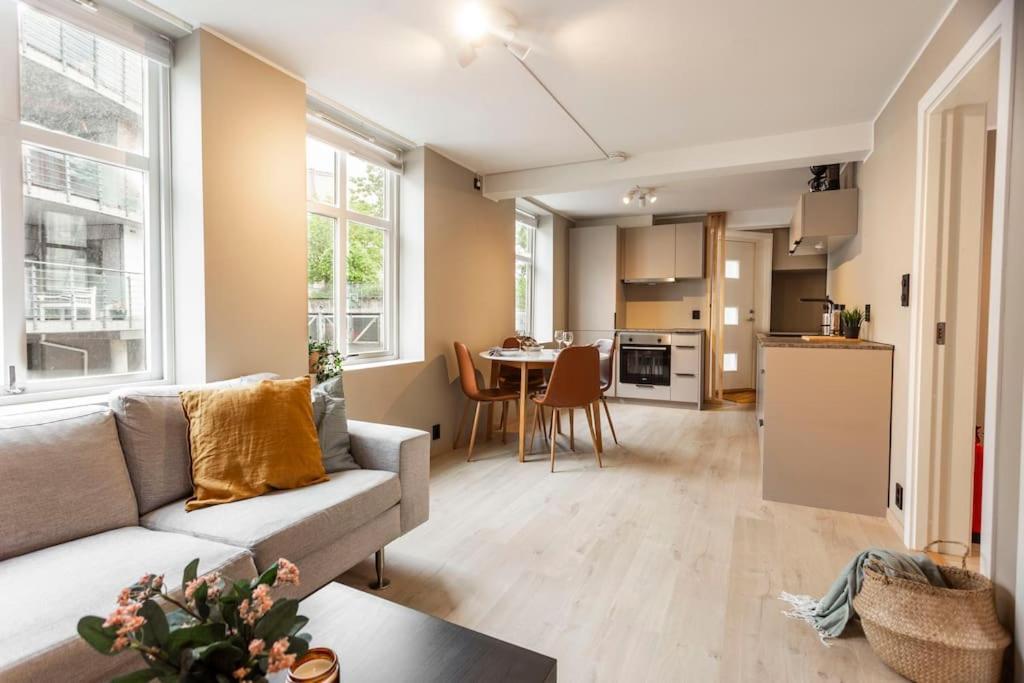 New! Modern Apartment In Historic Area Of Bergen! Exterior foto